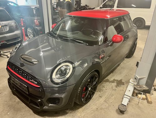 MINI F56 JCW EUR 18.990,00